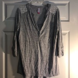 No Boundaries tunic top.